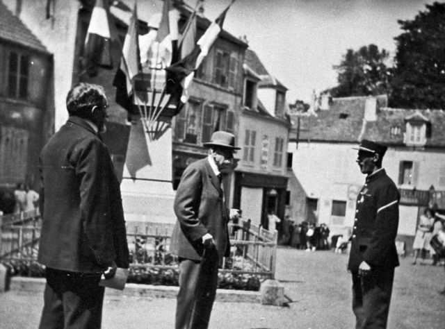 Lire la suite à propos de l’article Le Maréchal Joffre à Louveciennes